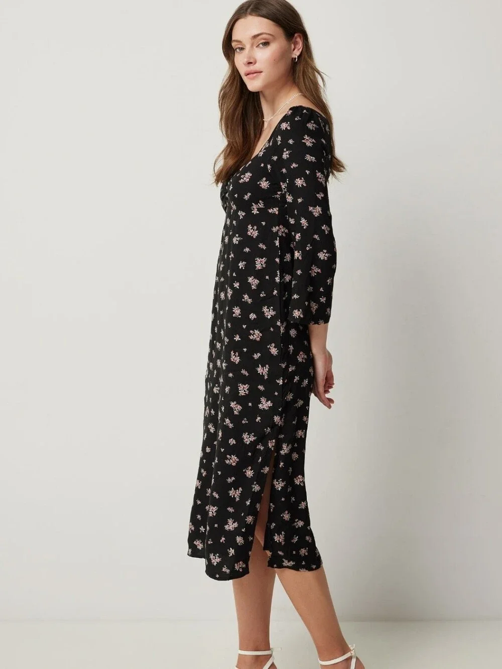 Black Floral Midi Dress with Sweetheart Neckline - Picture 2 of 6